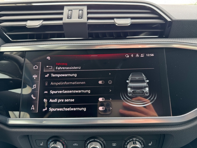 Q3 35 TFSI S tronic LED AHK SHZ KLIMA NAVI ALU