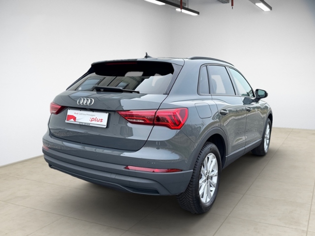 Q3 35 TFSI S tronic LED AHK SHZ KLIMA NAVI ALU