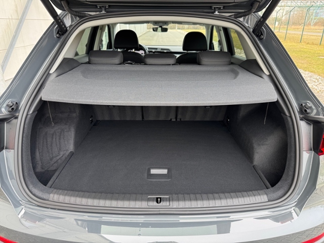 Q3 35 TFSI S tronic LED AHK SHZ KLIMA NAVI ALU