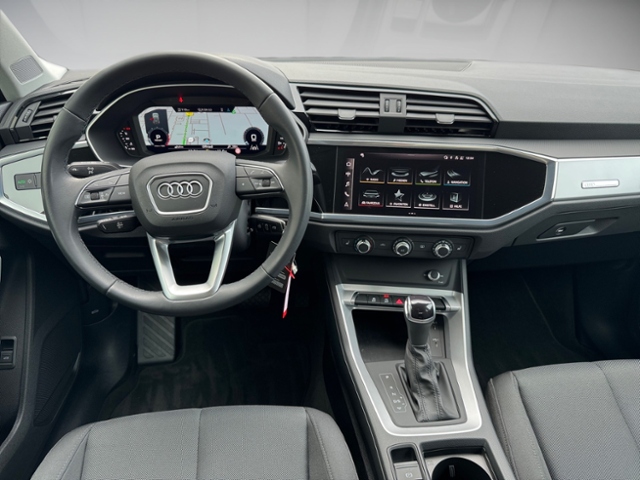 Q3 35 TFSI S tronic LED AHK SHZ KLIMA NAVI ALU