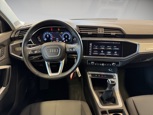 Q3 35 TFSI STDH LED NAVI ALU