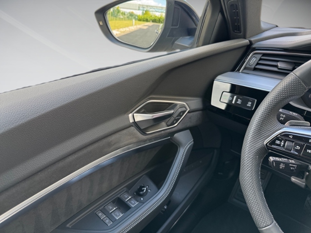 e-tron Sportback 55 quattro S line