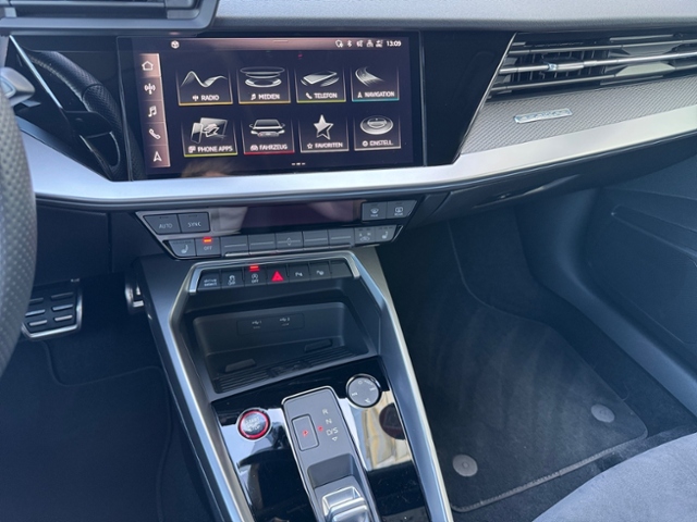 RS3 Sportback 2.5 TFSI quattro  Matrix