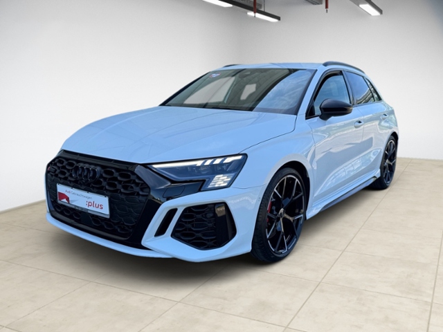 RS3 Sportback 2.5 TFSI quattro  Matrix