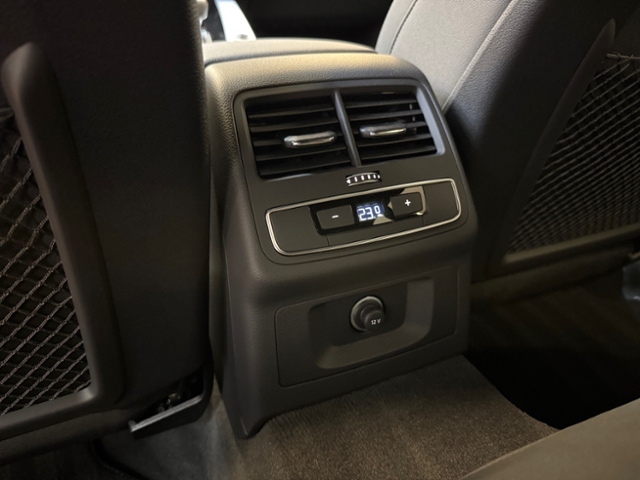 A4 Avant 40 TDI quattro S line LEDER