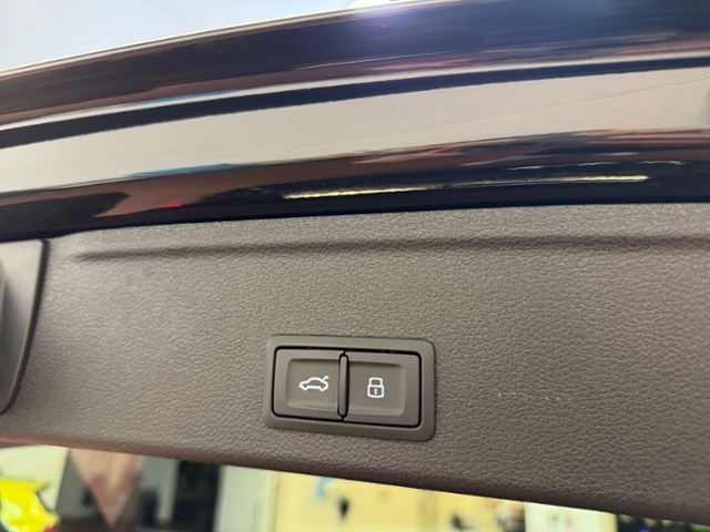 A4 Avant 40 TDI quattro S line LEDER