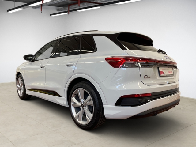 Q4 e-tron 35 AZV Matrix KLIMA NAVI ALU