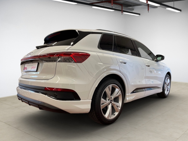 Q4 e-tron 35 AZV Matrix KLIMA NAVI ALU