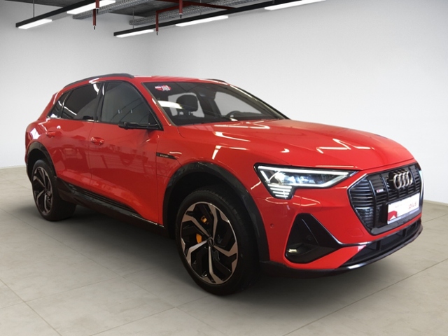 e-tron 55 quattro S line Matrix