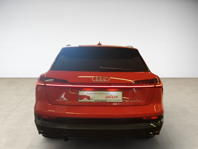 e-tron 55 quattro S line Matrix