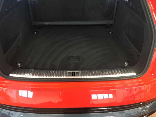 e-tron 55 quattro S line Matrix