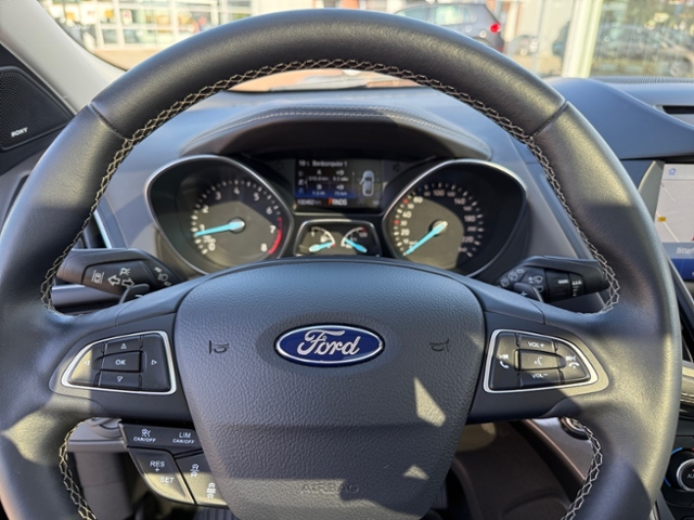 Kuga Vignale 4x4 1.5 EcoBoost NAVI