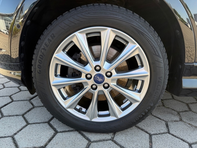 Kuga Vignale 4x4 1.5 EcoBoost NAVI