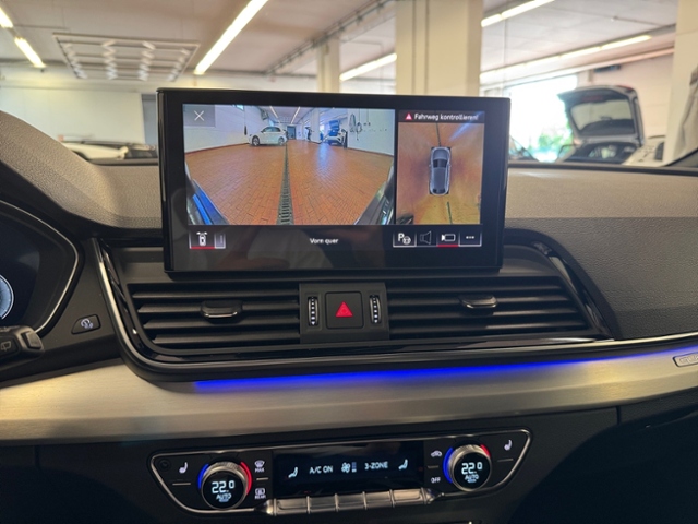 Q5 Sportback 40 TDI quattro S line  NAVI LEDER