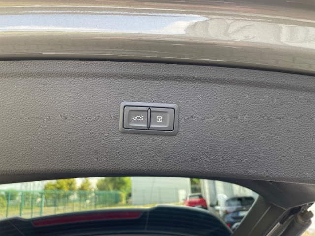 Q5 40 TDI quattro S line KLIMA NAVI LEDER ALU