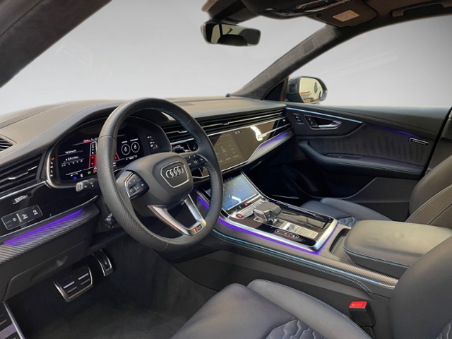 RSQ8 4.0 TFSI quattro Tiptronic LEDER