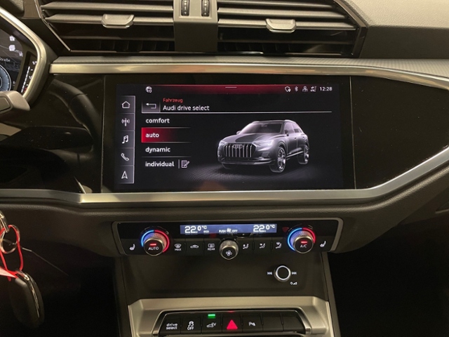 Q3 45 TFSI e KLIMA NAVI ALU