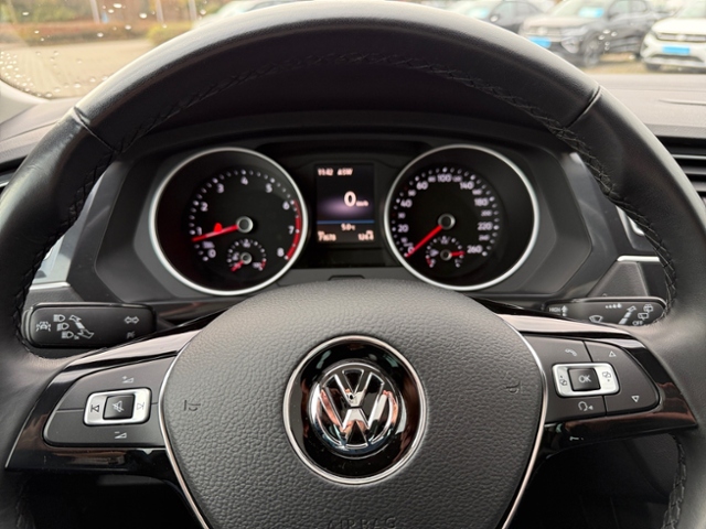 Tiguan 1,4 TSI Comfortline KLIMA LED NAVI ALU