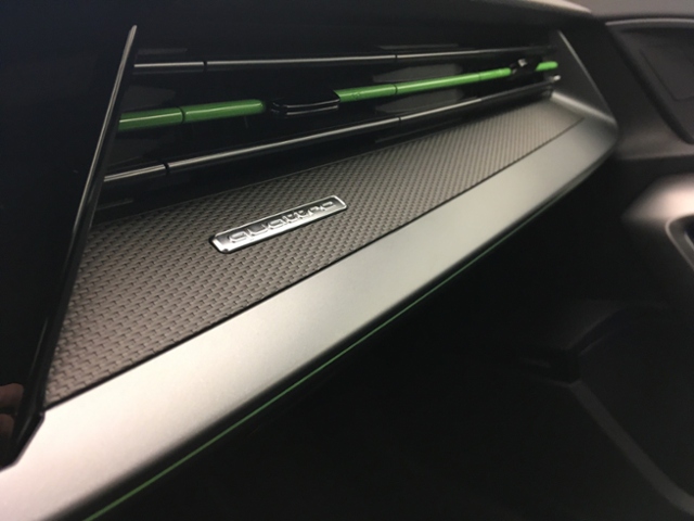 RS3 Sportback 2.5 TFSI quattro  Matrix