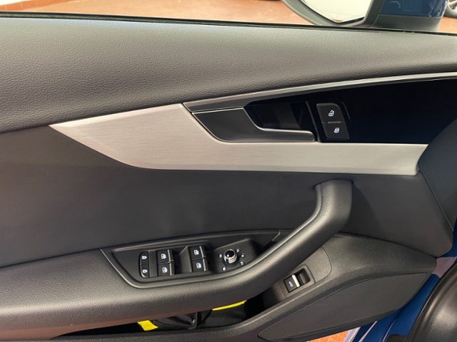 A4 35 TFSI S line KLIMA NAVI LEDER ALU