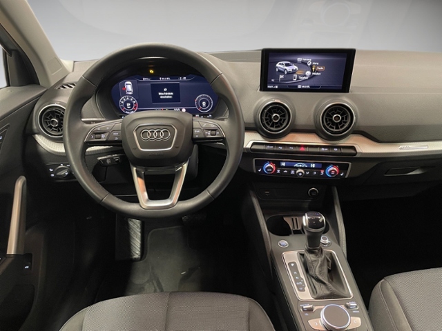 Q2 35 TFSI advanced KLIMA NAVI ALU