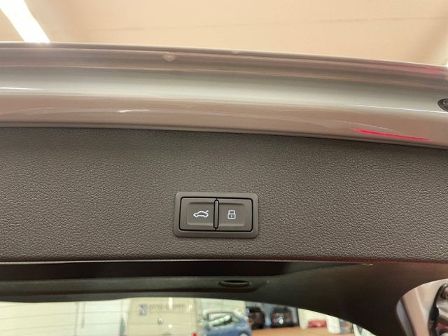 Q2 35 TFSI advanced KLIMA NAVI ALU