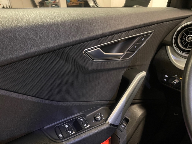 Q2 35 TDI S line KLIMA