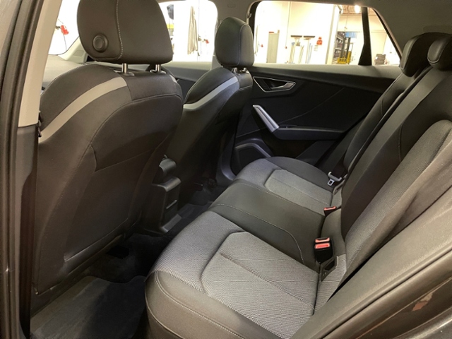 Q2 35 TDI S line KLIMA