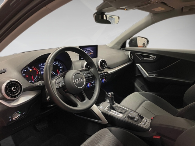 Q2 35 TDI S line KLIMA