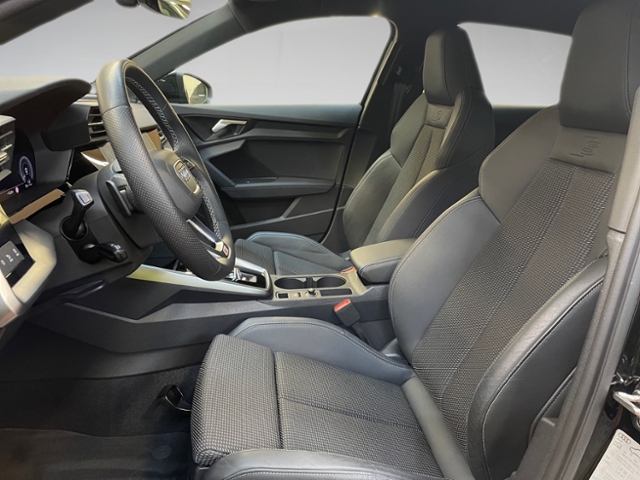 A3 Sportback 40 TFSI e S line Matrix