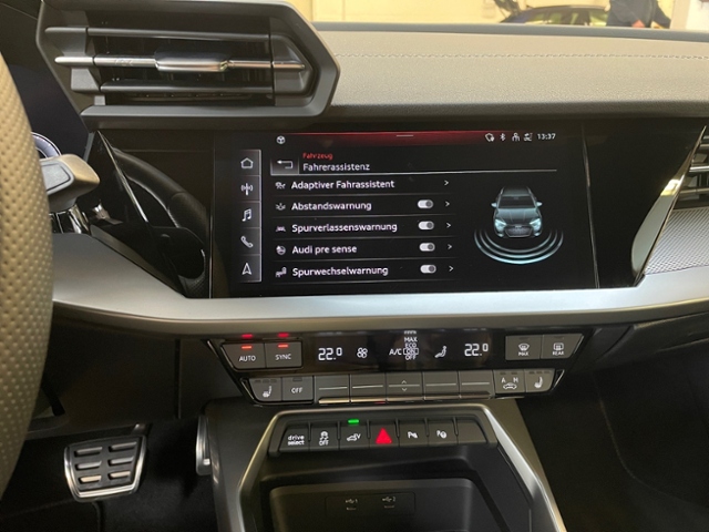 A3 Sportback 40 TFSI e S line Matrix