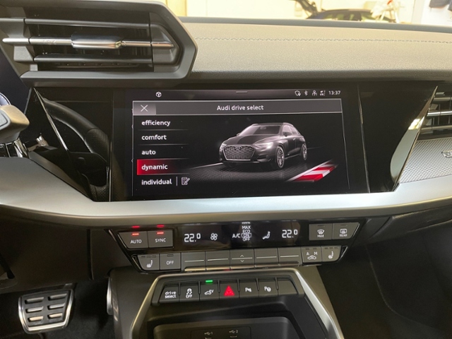 A3 Sportback 40 TFSI e S line Matrix