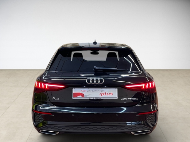 A3 Sportback 40 TFSI e S line Matrix