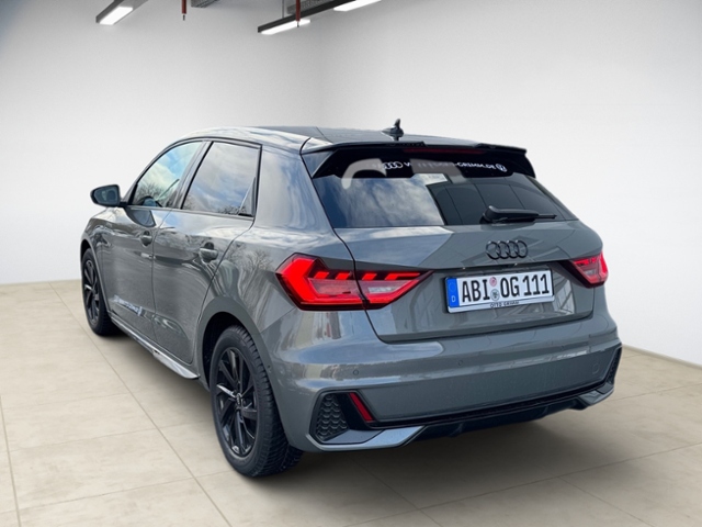A1 Sportback 30 TFSI S line Kamera Ambiente ACC