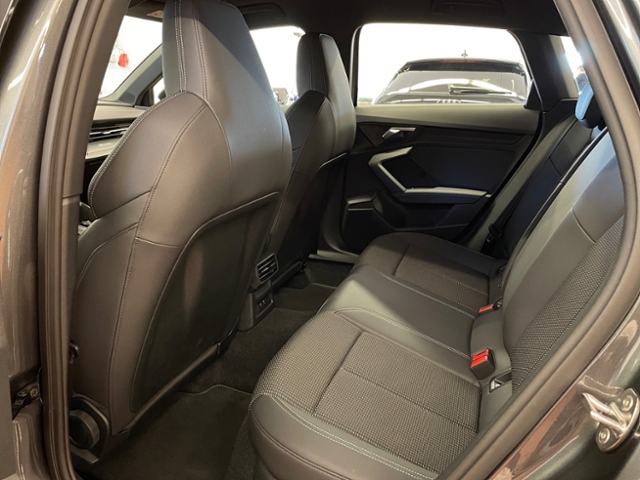 A3 Sportback 35 TDI S line ACC Business Ambiente