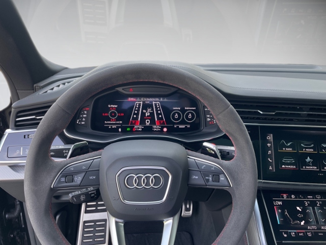 RSQ8 4.0 TFSI quattro Matrix Pano RS