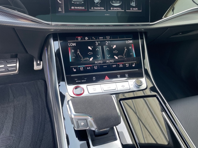 RSQ8 4.0 TFSI quattro Matrix Pano RS