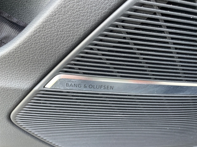 RSQ8 4.0 TFSI quattro Matrix Pano RS