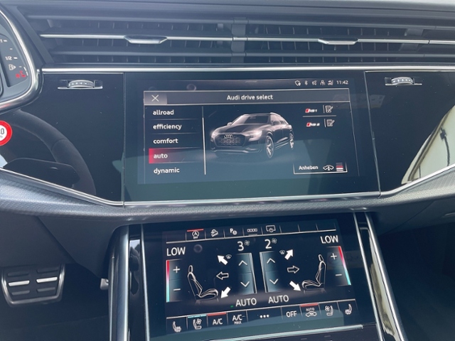 RSQ8 4.0 TFSI quattro Matrix Pano RS