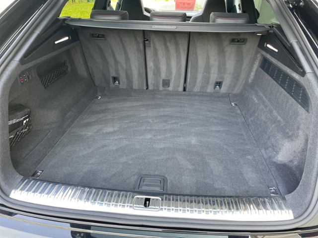 RSQ8 4.0 TFSI quattro Matrix Pano RS