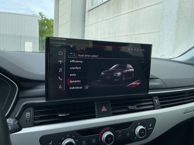 A4 Avant 40 TFSI quattro S line Business LED