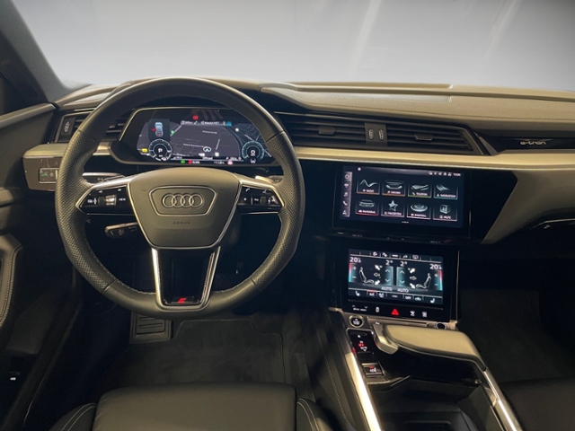 e-tron Sportback 55 quattro S line