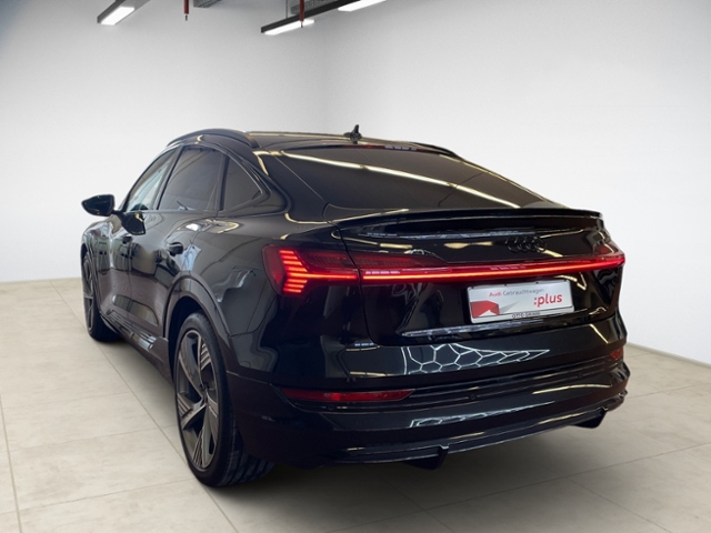 e-tron Sportback 55 quattro S line