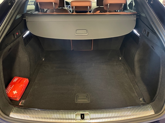 Q5 Sportback 40 TDI quattro S line Matrix Pano