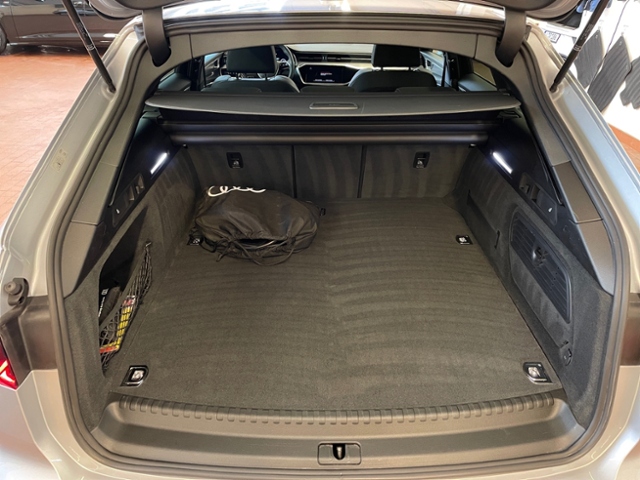 A6 Avant 50 TFSI e quattro sport  Sline Matrix