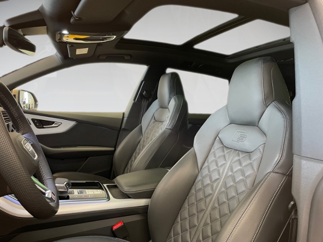 Q8 50 TDI quattro S-line plus Pano 360 Matrix