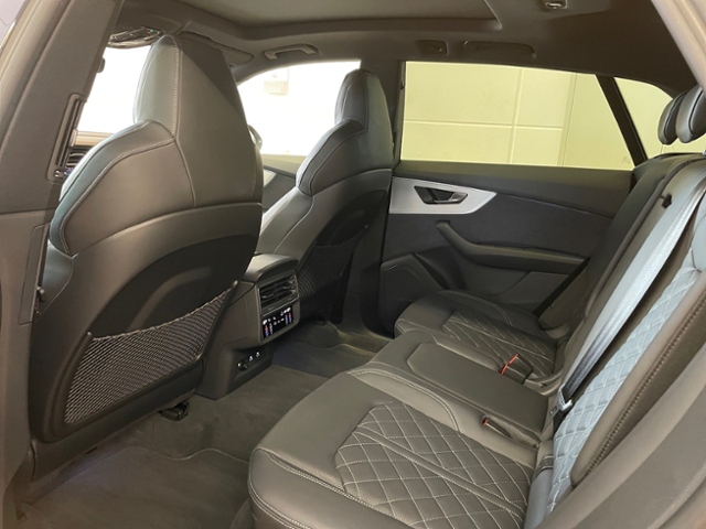Q8 50 TDI quattro S-line plus Pano 360 Matrix