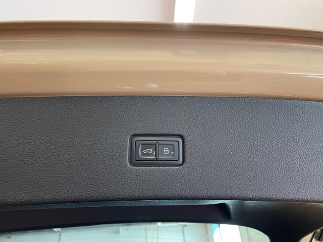Q8 50 TDI quattro S-line plus Pano 360 Matrix