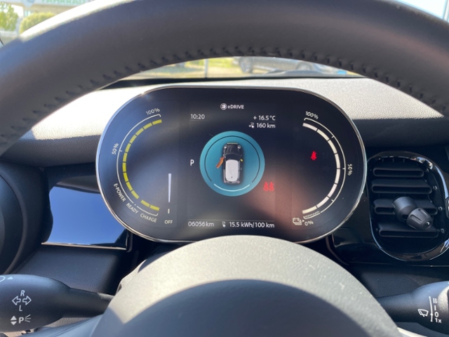 Cooper SE Classic Trim Premium Connected Nav