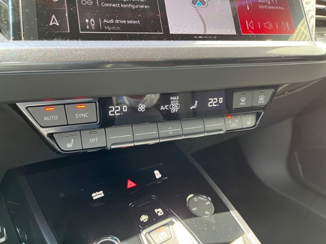 Q4 e-tron 45 basis S-line Assistenz Pro